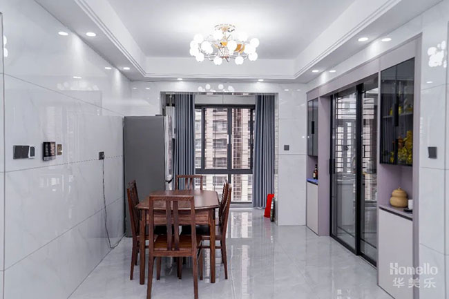 156㎡簡約四居,寬敞橫廳+功能房設計,顏值與實用性兼備